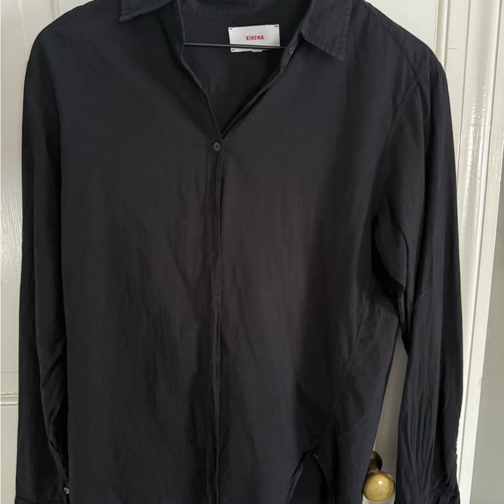 XiRENA button down shirt